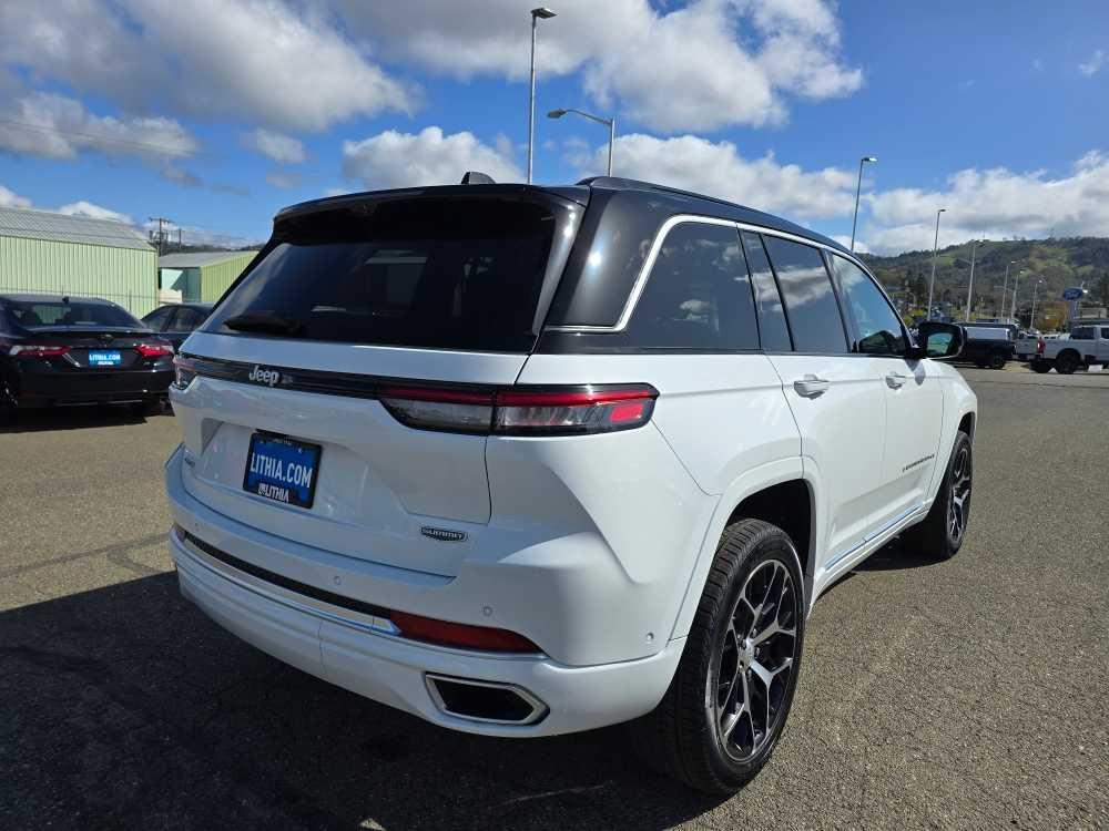 new 2025 Jeep Grand Cherokee car, priced at $61,995