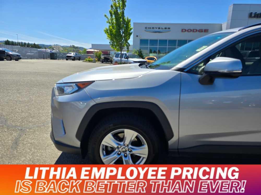 used 2020 Toyota RAV4 car, priced at $25,295