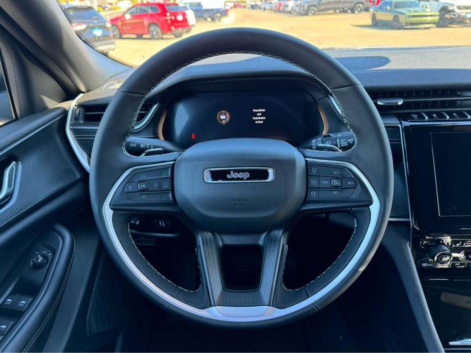 new 2024 Jeep Grand Cherokee L car, priced at $38,069