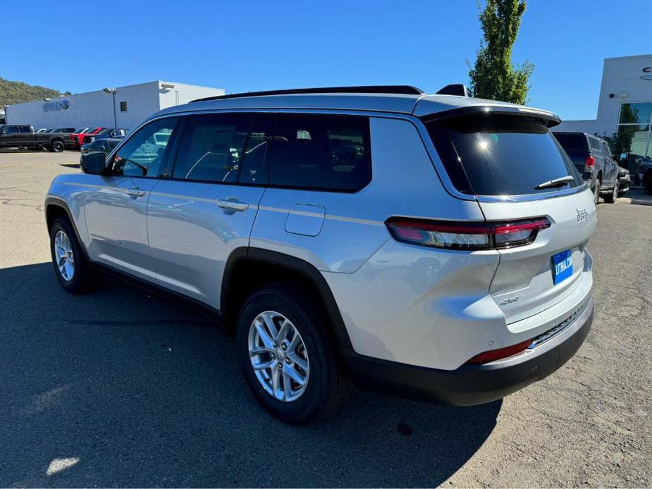 new 2024 Jeep Grand Cherokee L car, priced at $38,069