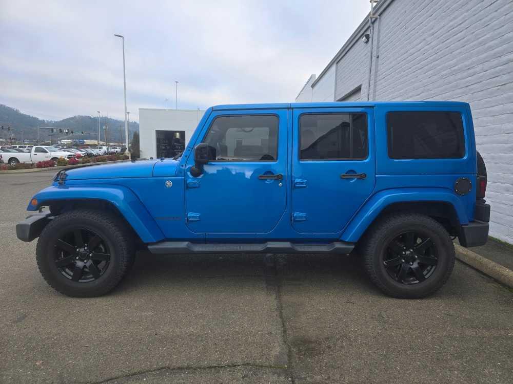 used 2014 Jeep Wrangler Unlimited car, priced at $18,995