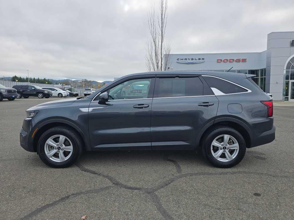 used 2021 Kia Sorento car, priced at $20,495
