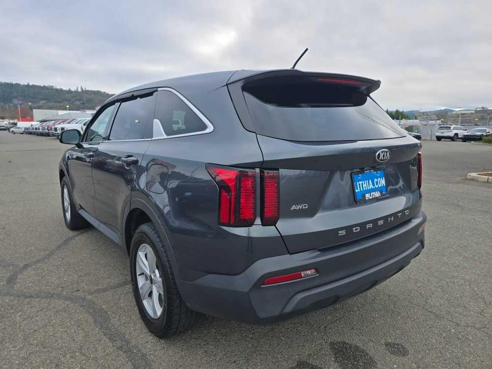 used 2021 Kia Sorento car, priced at $20,495