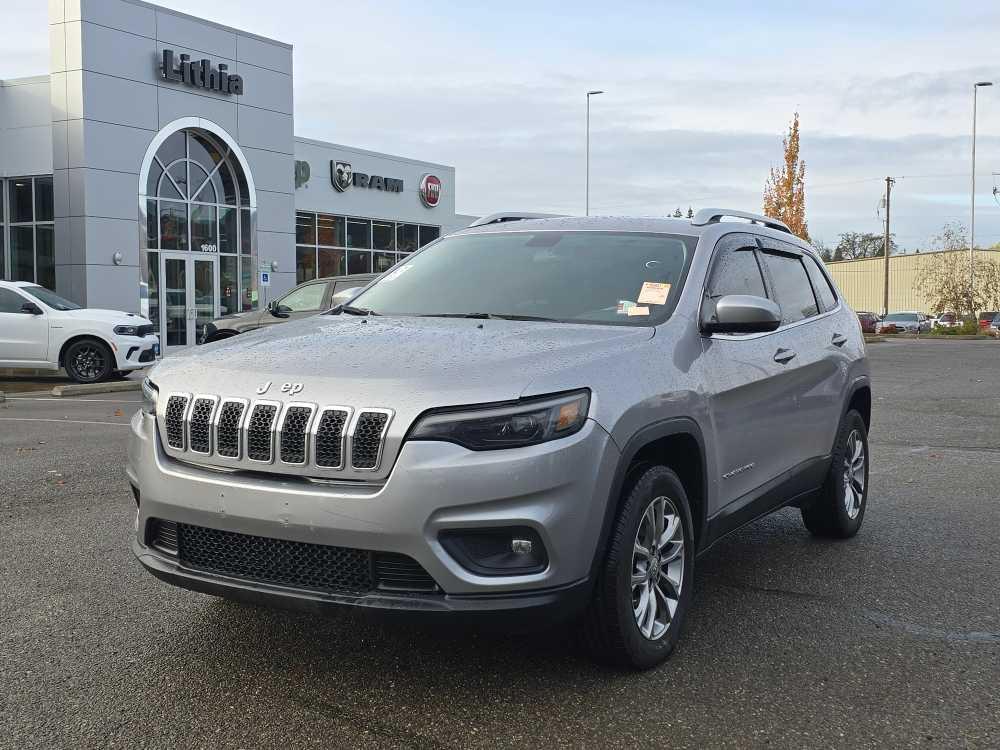 used 2020 Jeep Cherokee car, priced at $18,495