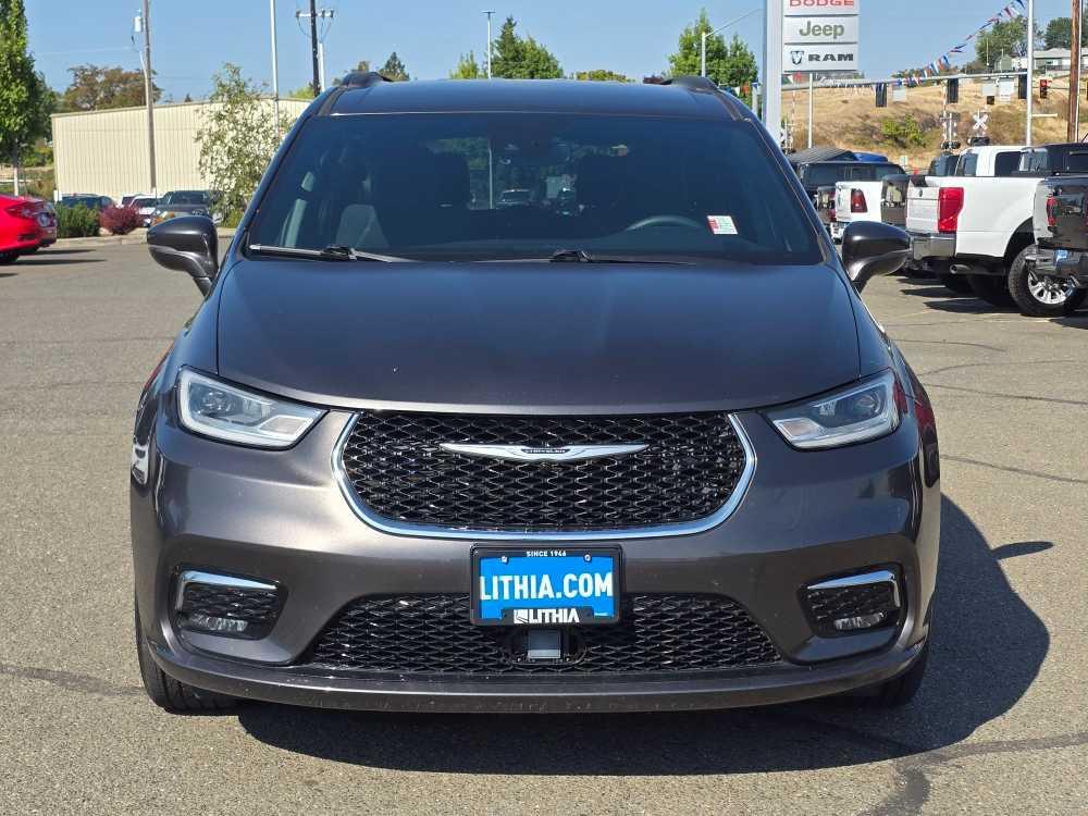 used 2022 Chrysler Pacifica car, priced at $25,495
