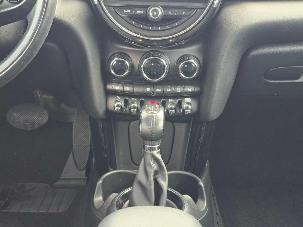 used 2018 MINI Hardtop car, priced at $18,745