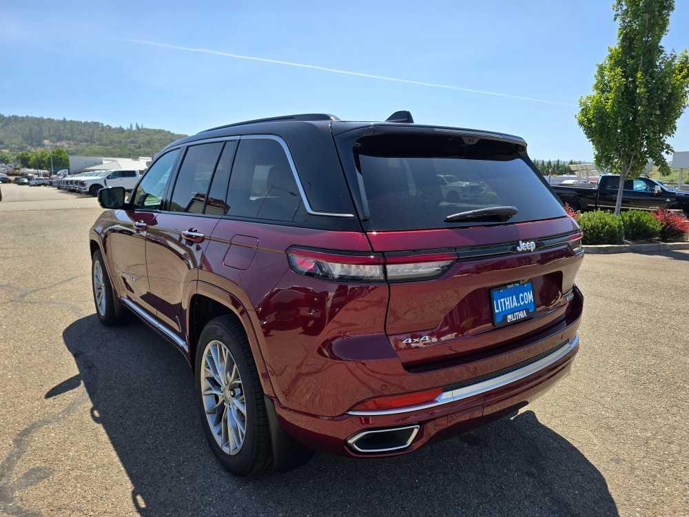 new 2025 Jeep Grand Cherokee car, priced at $61,995