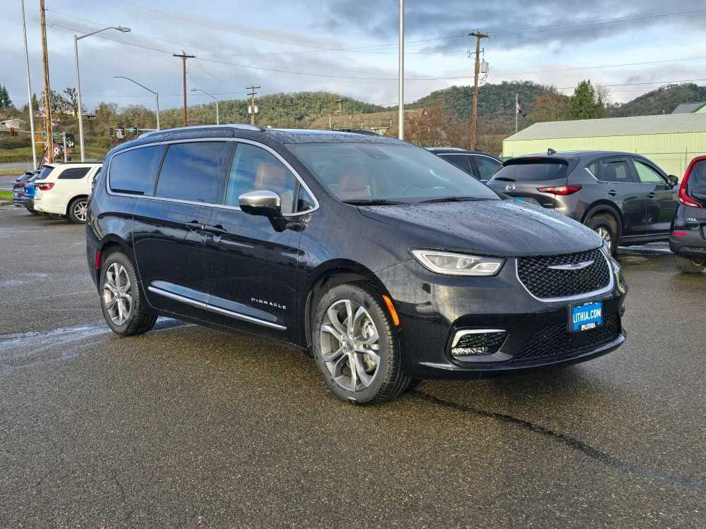 new 2025 Chrysler Pacifica car, priced at $54,995