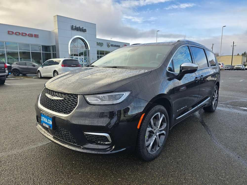 new 2025 Chrysler Pacifica car, priced at $54,995