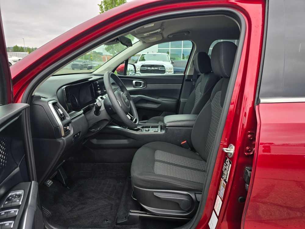 used 2022 Kia Sorento car, priced at $22,995