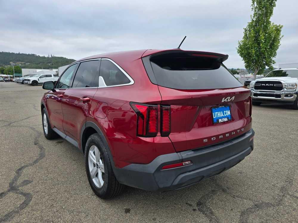 used 2022 Kia Sorento car, priced at $22,995