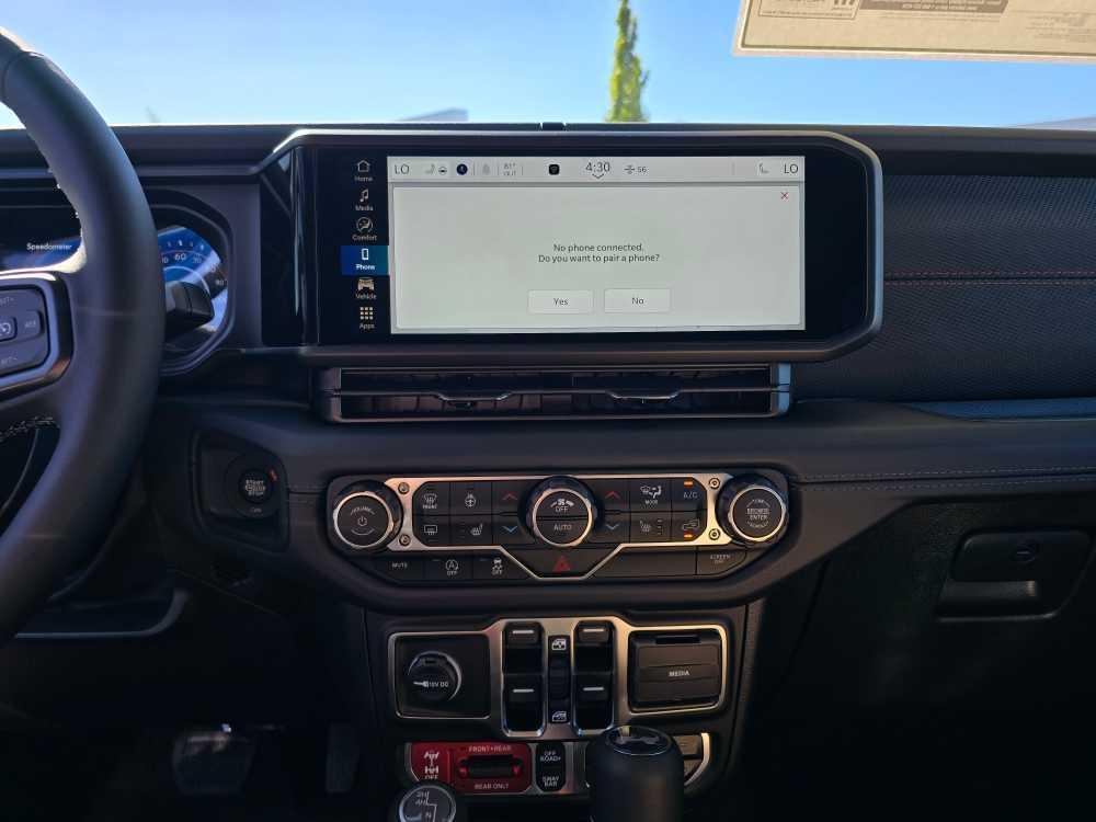 new 2025 Jeep Wrangler car, priced at $60,495