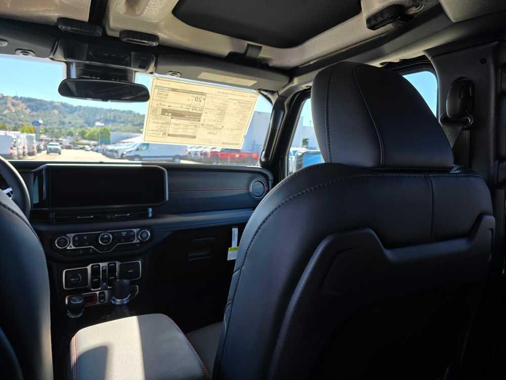 new 2025 Jeep Wrangler car, priced at $60,495