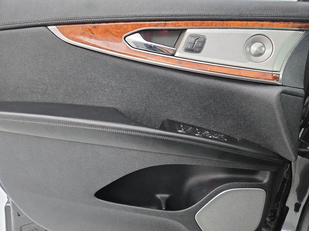 used 2019 Lincoln Nautilus car, priced at $25,998