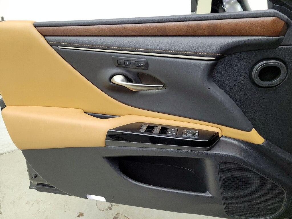 used 2022 Lexus ES 350 car, priced at $35,998