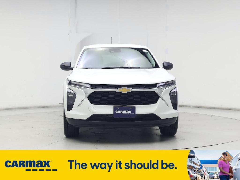 used 2024 Chevrolet Trax car, priced at $20,998