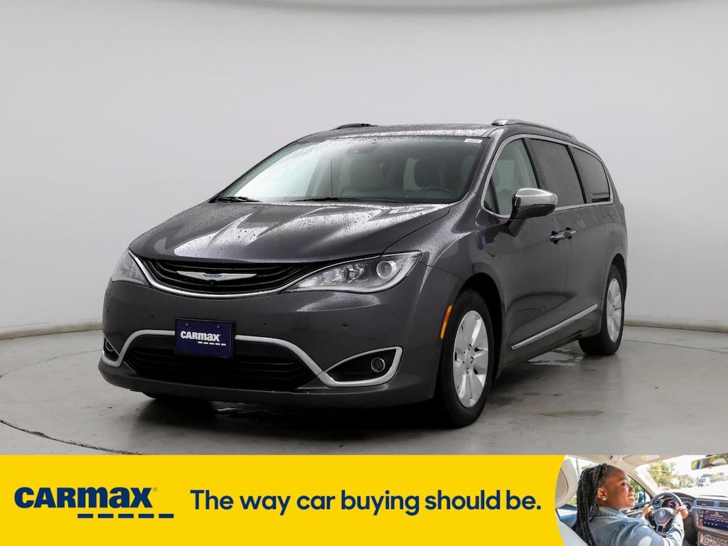 used 2019 Chrysler Pacifica Hybrid car, priced at $27,998