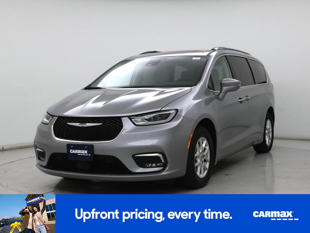 used 2021 Chrysler Pacifica car, priced at $33,998