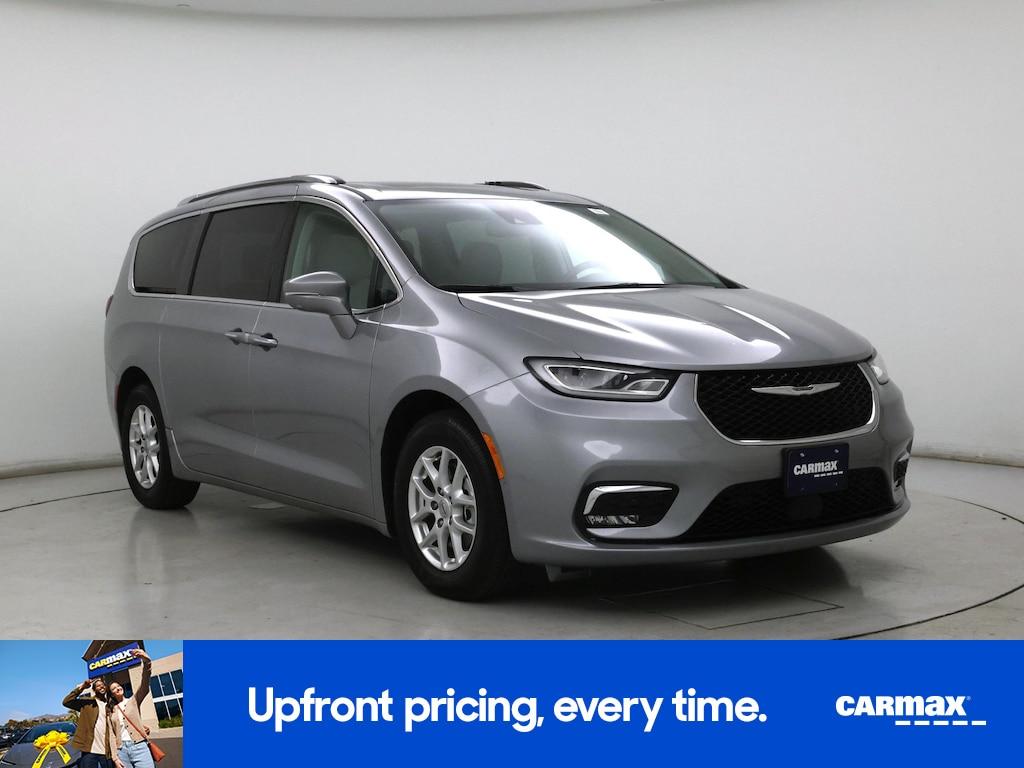 used 2021 Chrysler Pacifica car, priced at $33,998