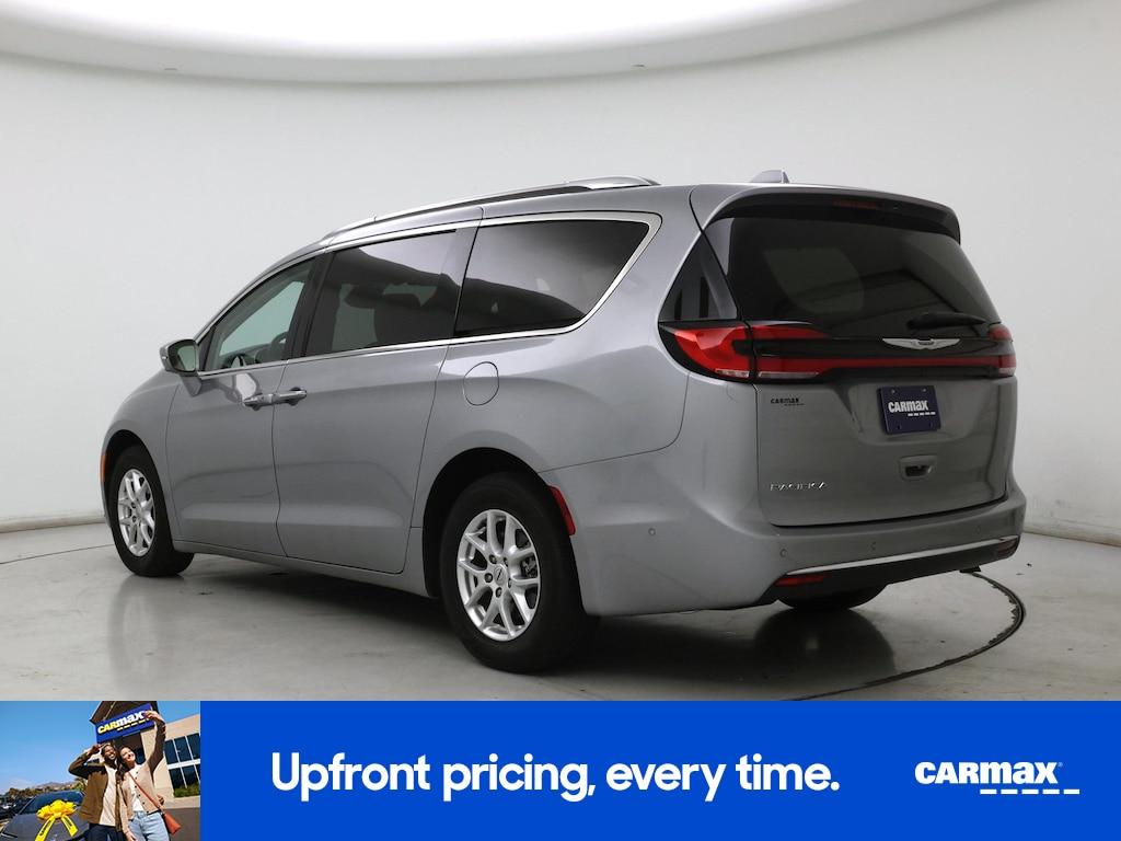 used 2021 Chrysler Pacifica car, priced at $33,998