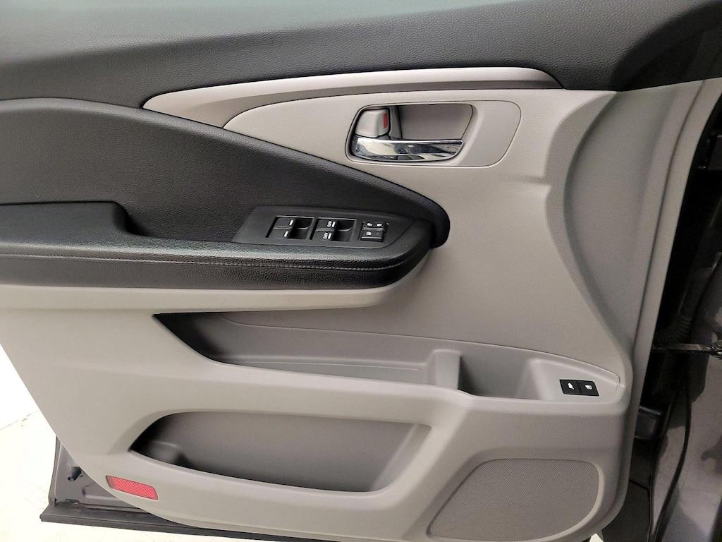 used 2018 Honda Pilot car, priced at $19,998
