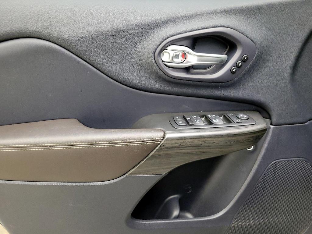 used 2014 Jeep Cherokee car, priced at $16,998