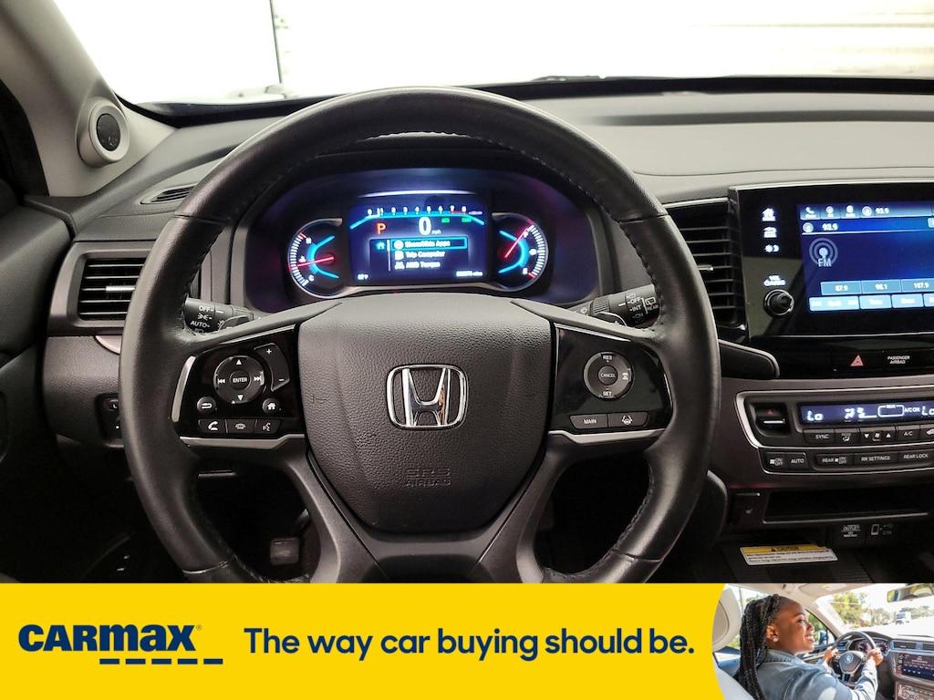 used 2022 Honda Pilot car, priced at $34,998