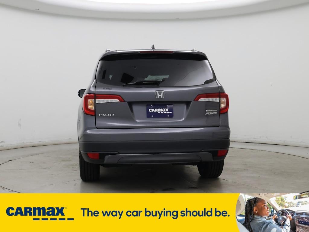 used 2022 Honda Pilot car, priced at $34,998