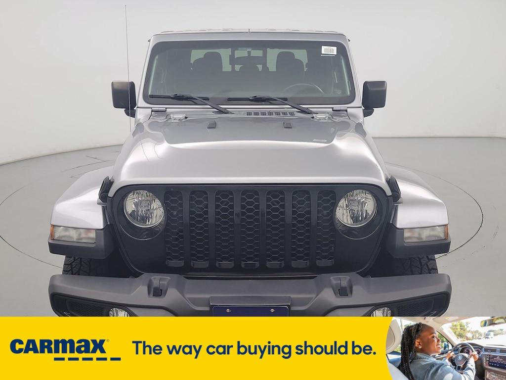 used 2021 Jeep Gladiator car, priced at $29,998