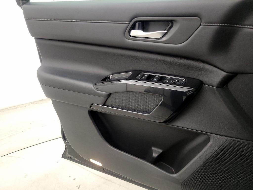 used 2022 Nissan Pathfinder car, priced at $27,998