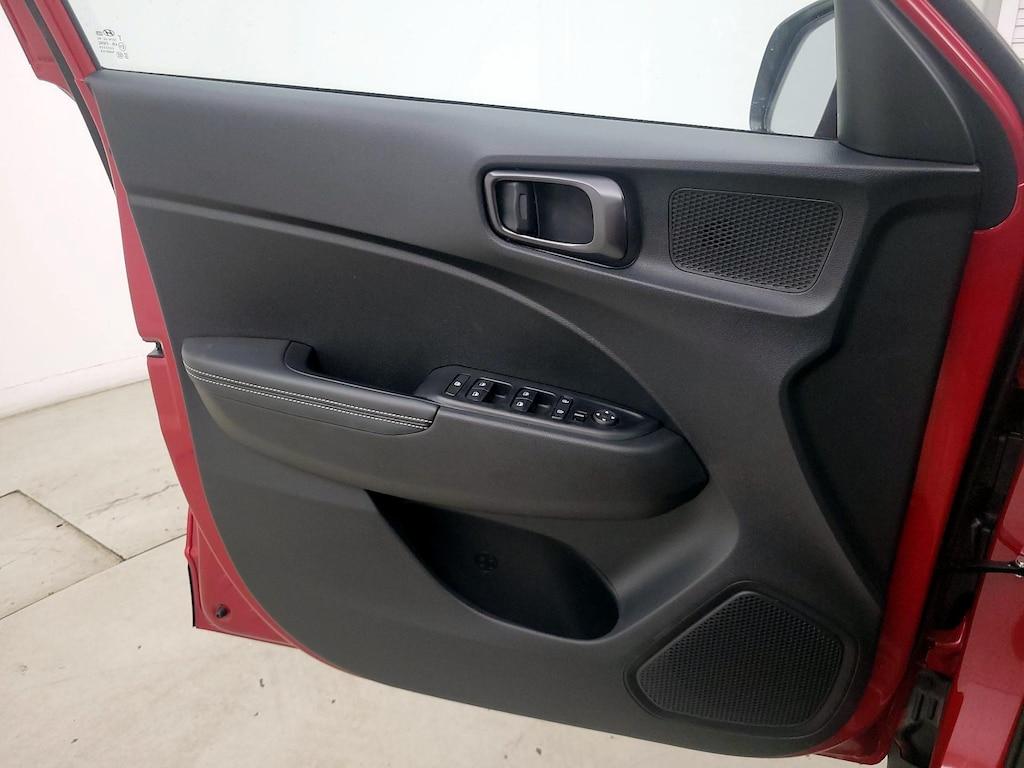 used 2022 Hyundai Venue car, priced at $19,998