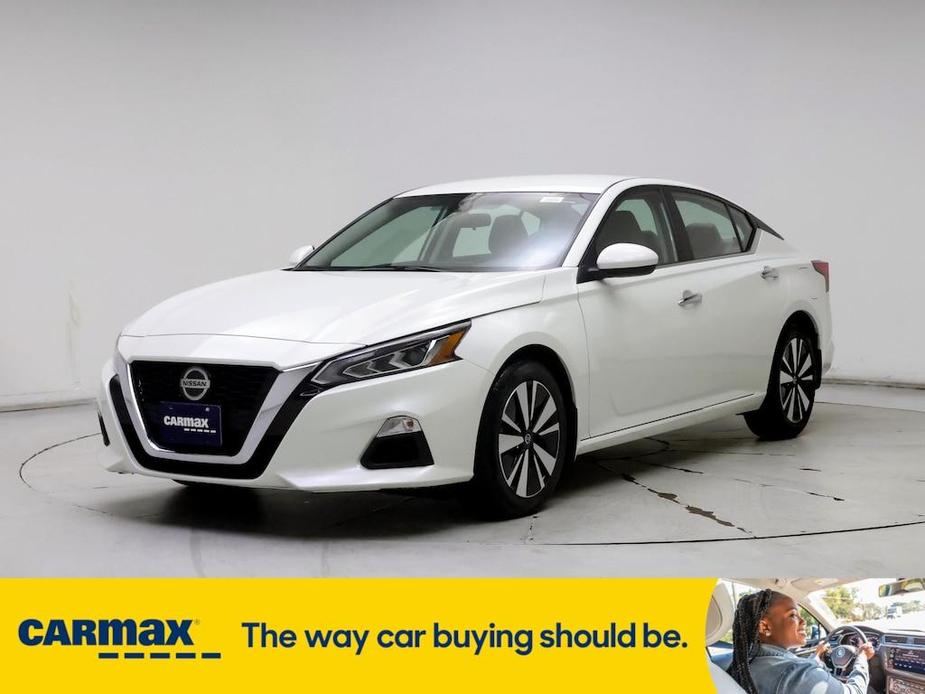 used 2022 Nissan Altima car, priced at $23,998