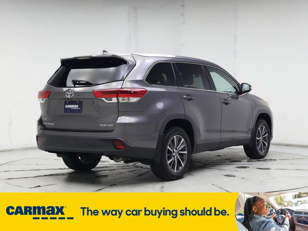 used 2019 Toyota Highlander car, priced at $29,998