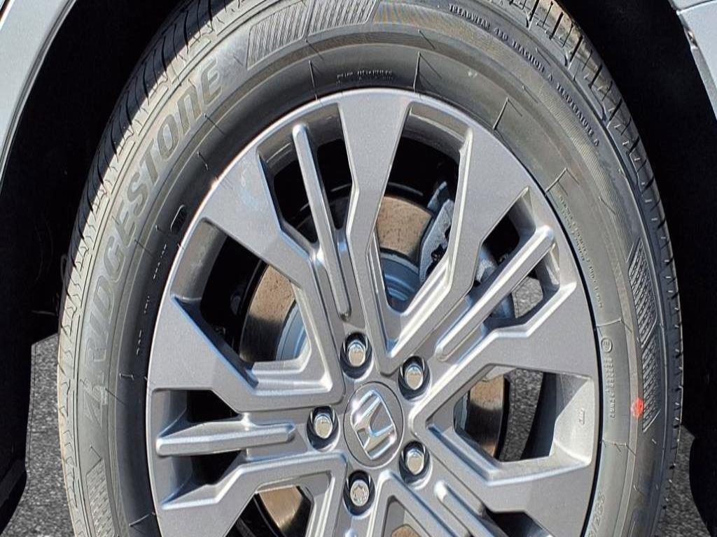 new 2026 Honda Odyssey car, priced at $48,951