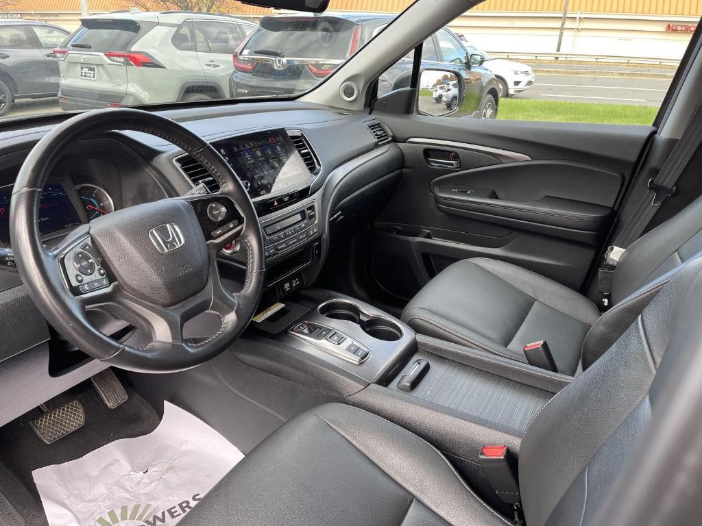 used 2021 Honda Pilot car, priced at $28,695