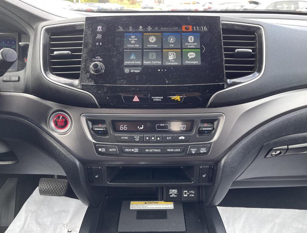 used 2021 Honda Pilot car, priced at $28,695