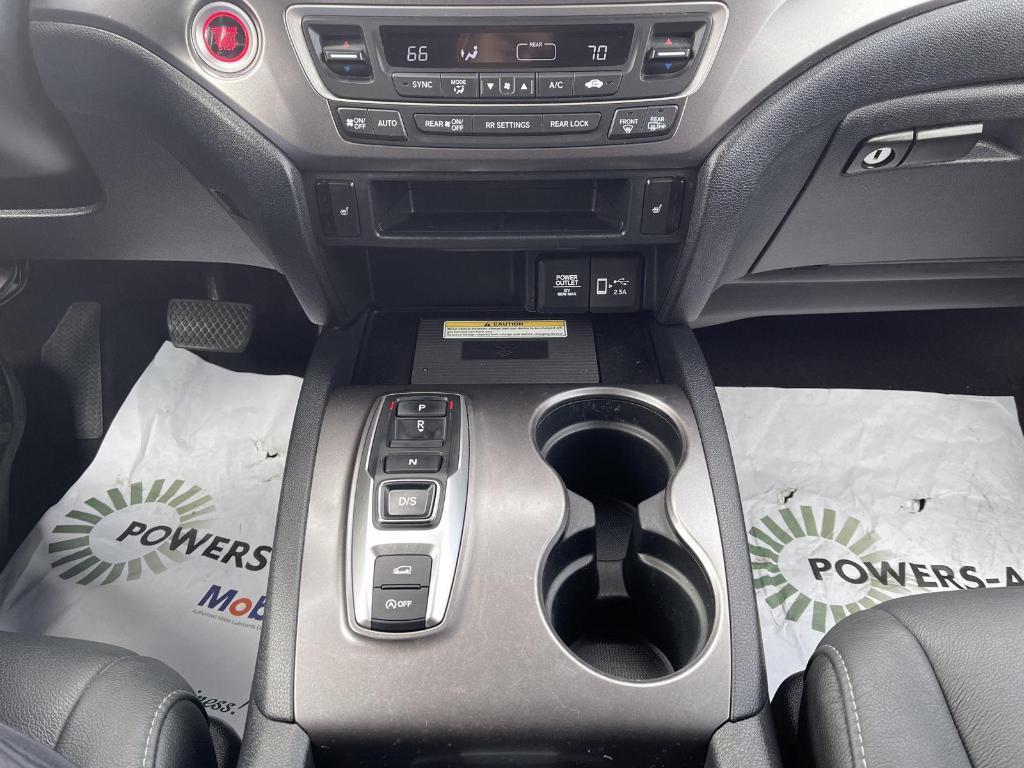 used 2021 Honda Pilot car, priced at $28,695