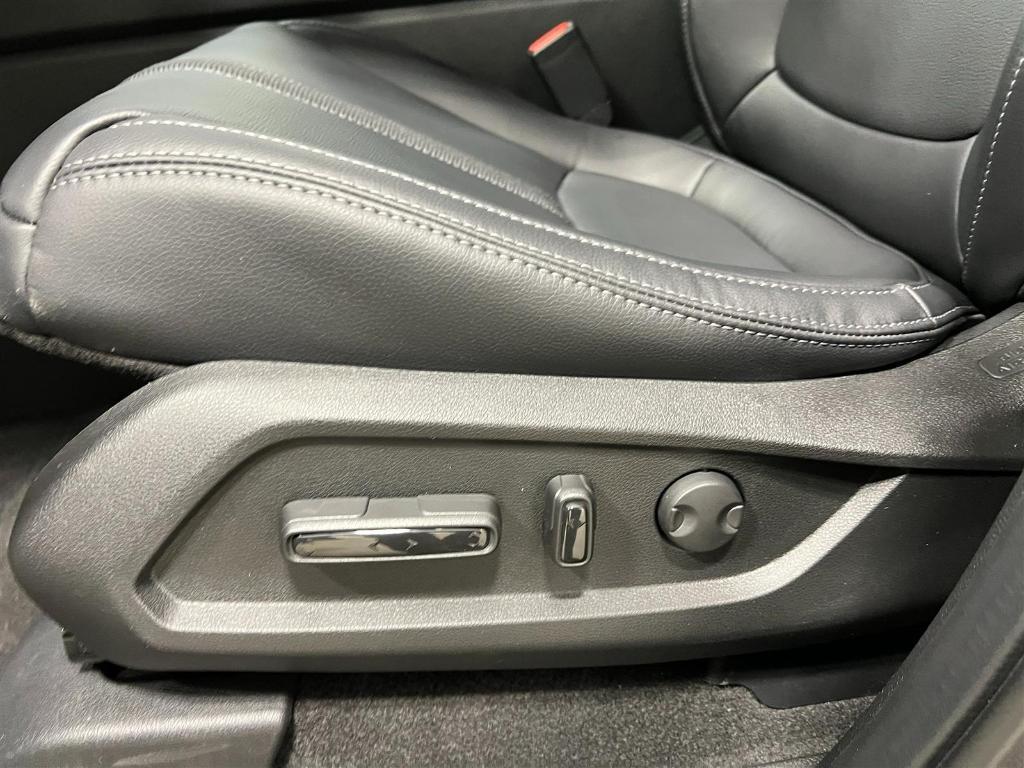 new 2025 Honda Pilot car, priced at $46,317