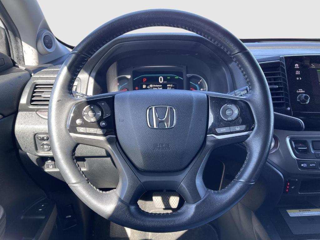 used 2022 Honda Pilot car, priced at $32,710
