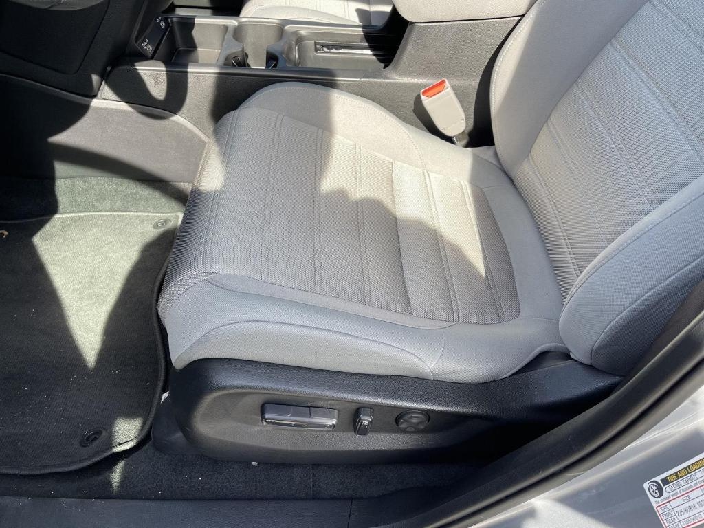 used 2022 Honda CR-V car, priced at $28,414