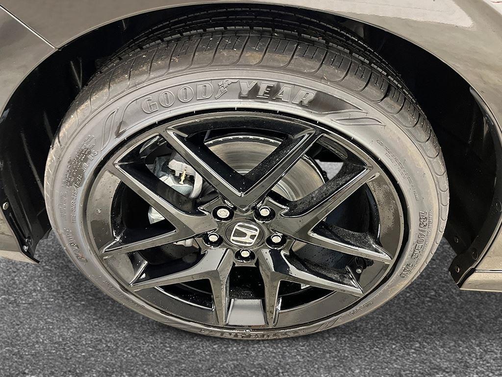 new 2026 Honda Civic Hybrid car, priced at $29,728