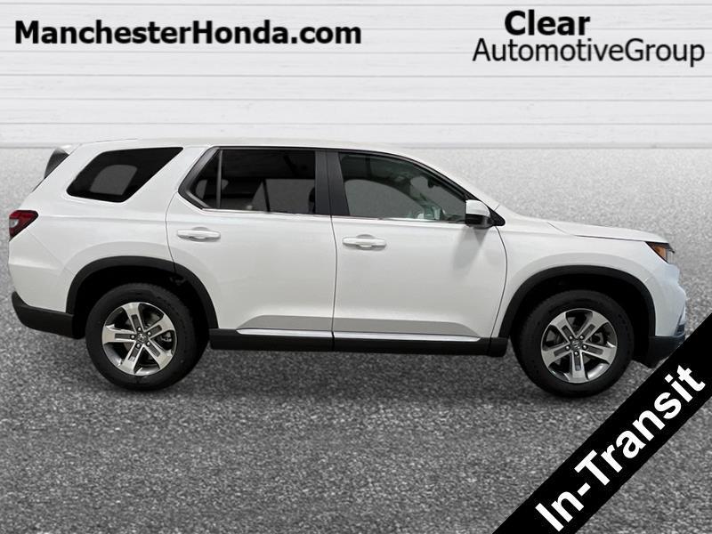 new 2025 Honda Pilot car, priced at $46,264