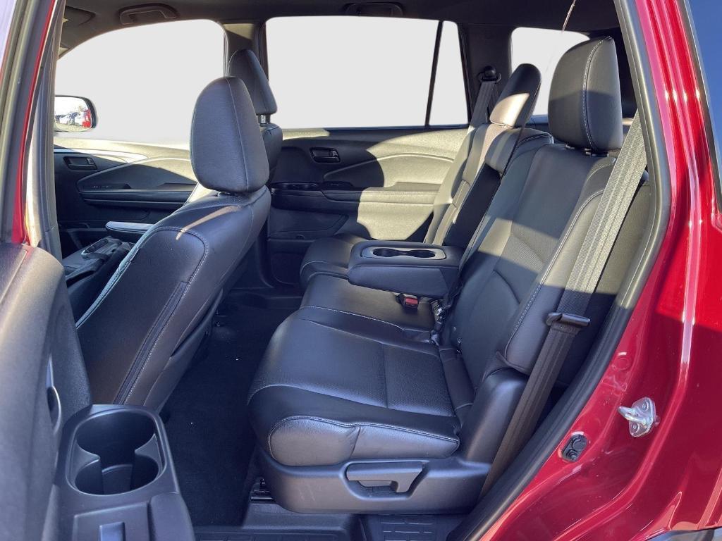 used 2023 Honda Passport car, priced at $31,917