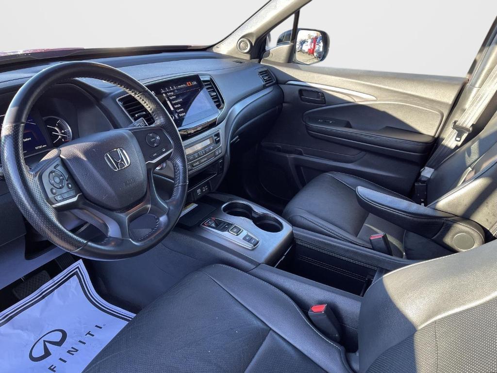 used 2023 Honda Passport car, priced at $31,917