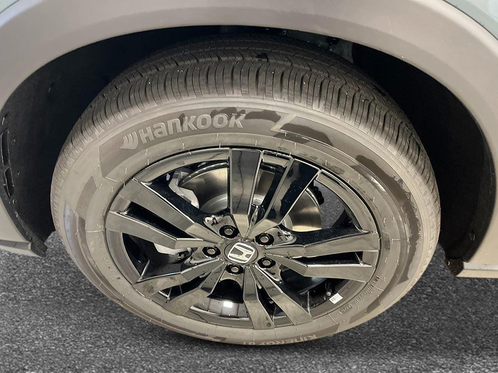 new 2026 Honda HR-V car, priced at $30,463