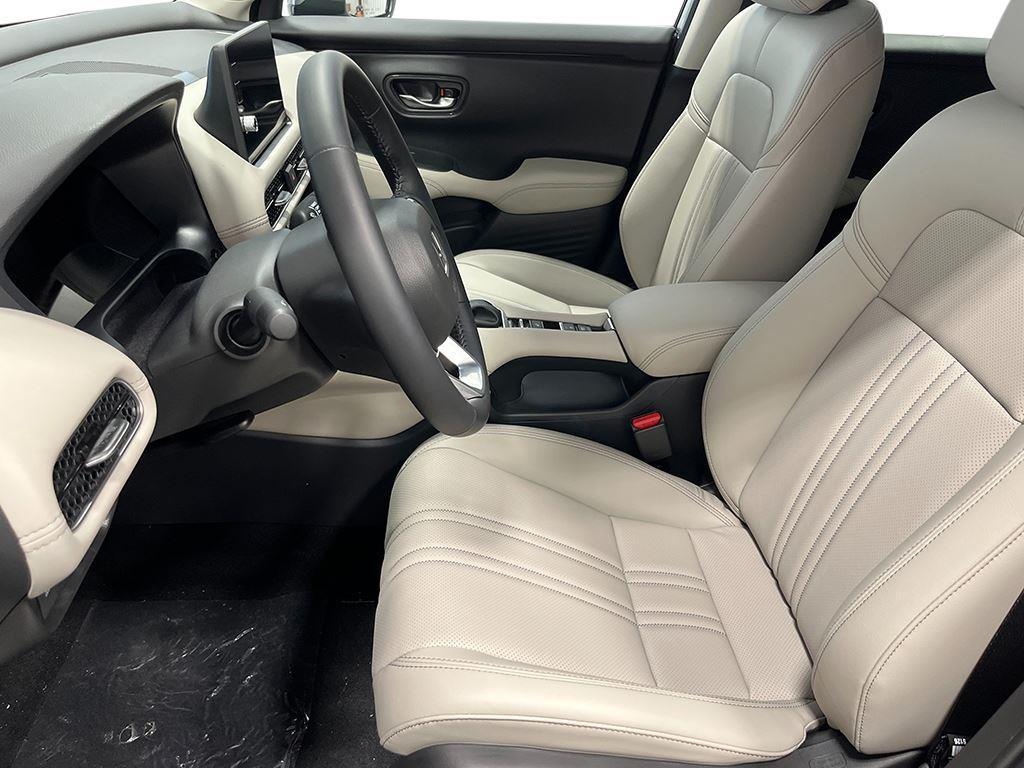 new 2026 Honda HR-V car, priced at $32,398
