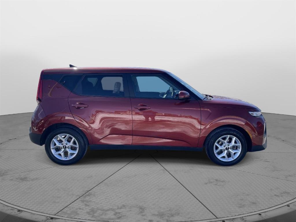 used 2022 Kia Soul car, priced at $16,488