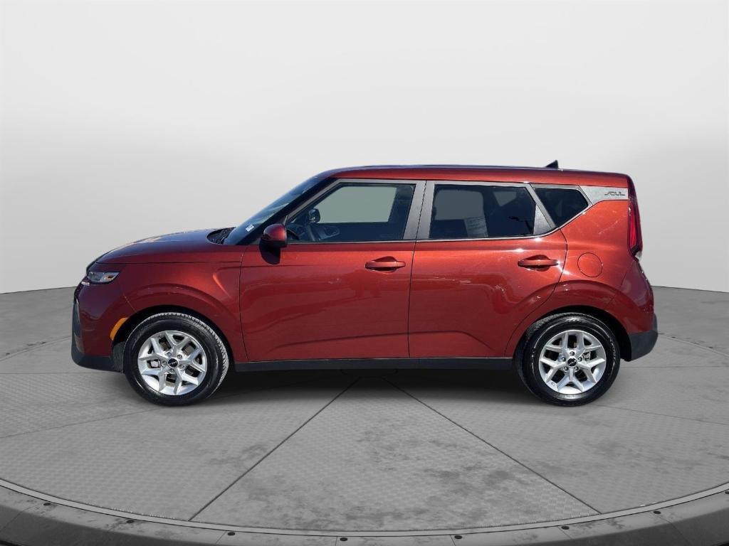 used 2022 Kia Soul car, priced at $16,488