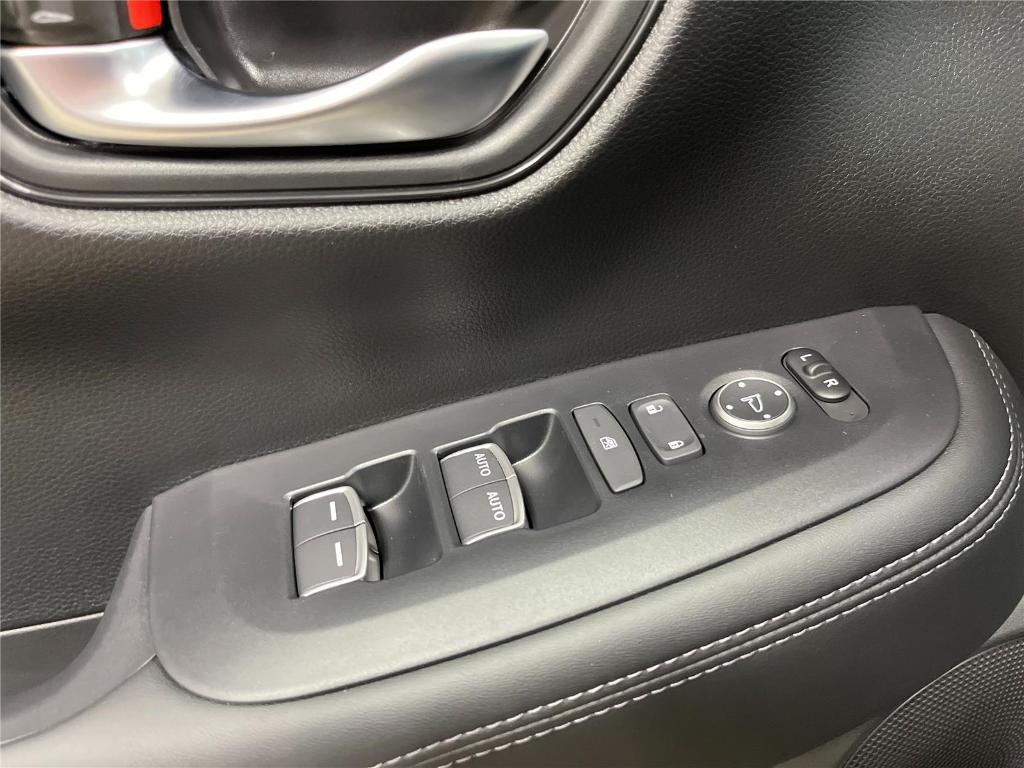 new 2026 Honda HR-V car, priced at $31,957