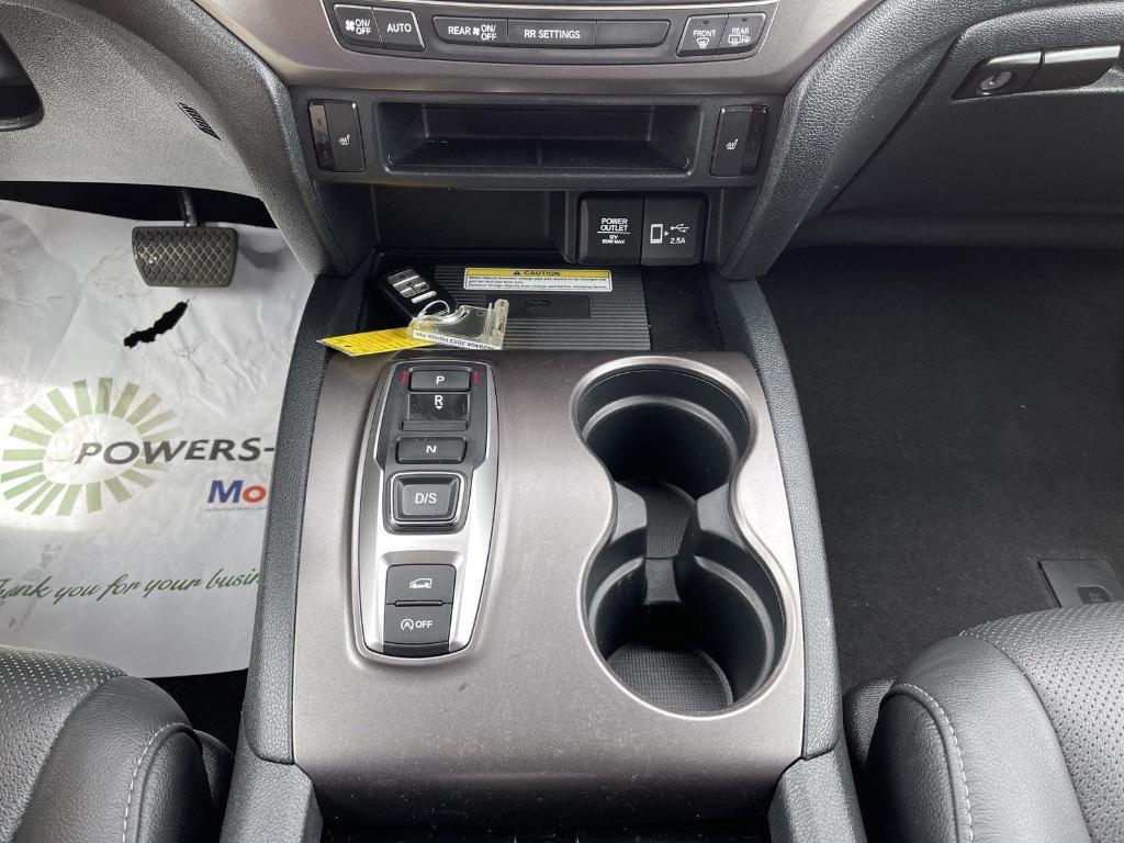 used 2023 Honda Passport car, priced at $33,919